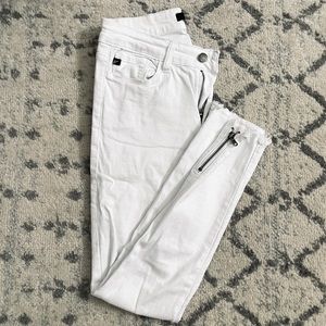 KanCan White Zipper Skinny Jeans